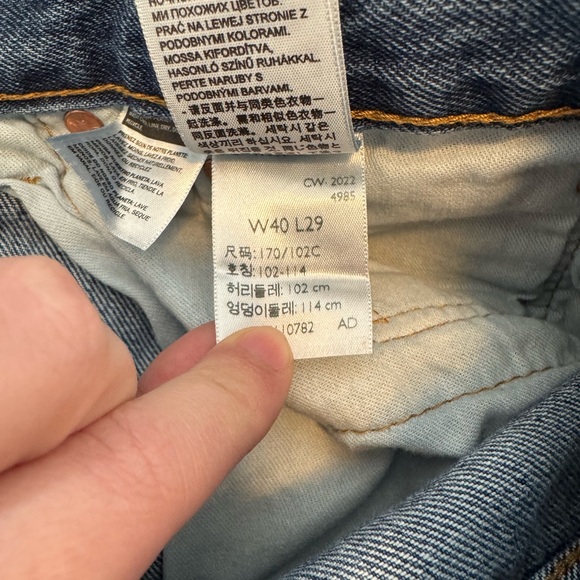 Levi's 501 Red Tag Button Up Fly Classic Blue Denim Jean 40 x 29 - Picture 8 of 9